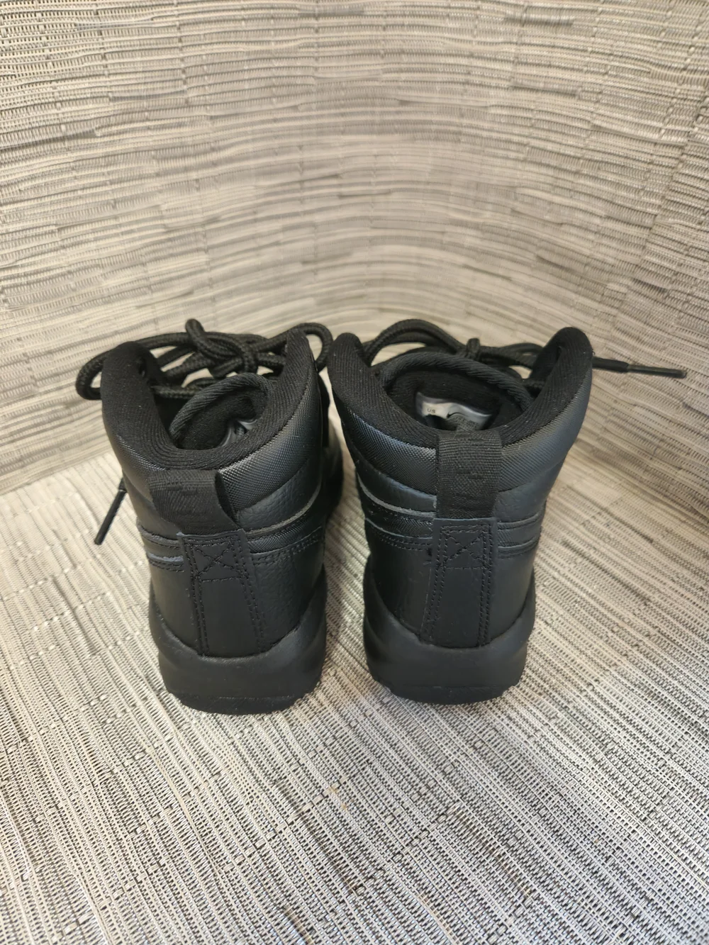 New Nike Manoa All Leather Black Toddler Boots - Size 8C - No Box